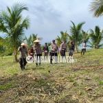 Polsek Jajaran Polres Touna Turun Langsung ke Lahan Jagung Milik Warga