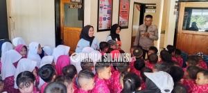 Polsek Nuhon Sambut Kunjungan Edukatif TK Islamiyah Cokroaminoto Bohotokong