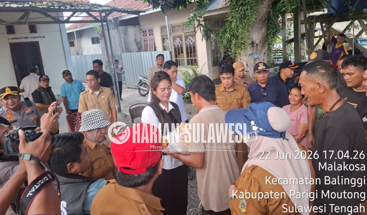 Bupati Erwin Burase Tinjau Lokasi Banjir dan Serahkan Bantuan kepada Warga Desa Lebagu