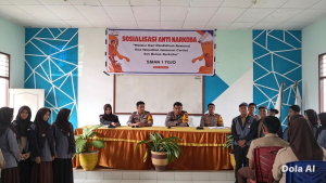 Saat MPLS, Kapolsek Tojo Ingatkan 129 Siswa Baru SMAN 1 Tojo tentang Bahaya NAPZA dan Pergaulan Menyimpang