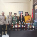 Polisi Sita 173 Botol Miras Tak Berizin di Luwuk