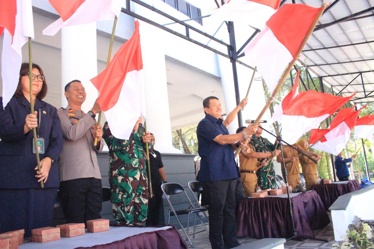 Semarak HUT ke-81 RI, Wakil Bupati Canangkan Gerakan Pembagian Bendera Merah Putih