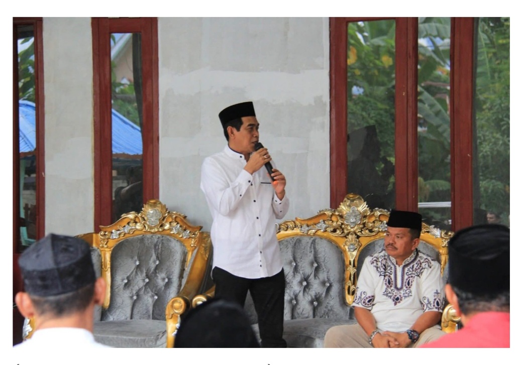 Buka Puasa Bersama di Ampibabo, Bupati Erwin Burase Salurkan Bantuan dan Tegaskan Pengawasan Harga