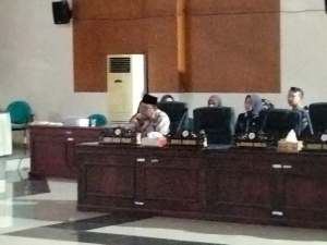 Sidang Molor, Janji Tak Ditepati: Arifin Desak Bupati Erwin Burase Hadir Diskusi Terbuka